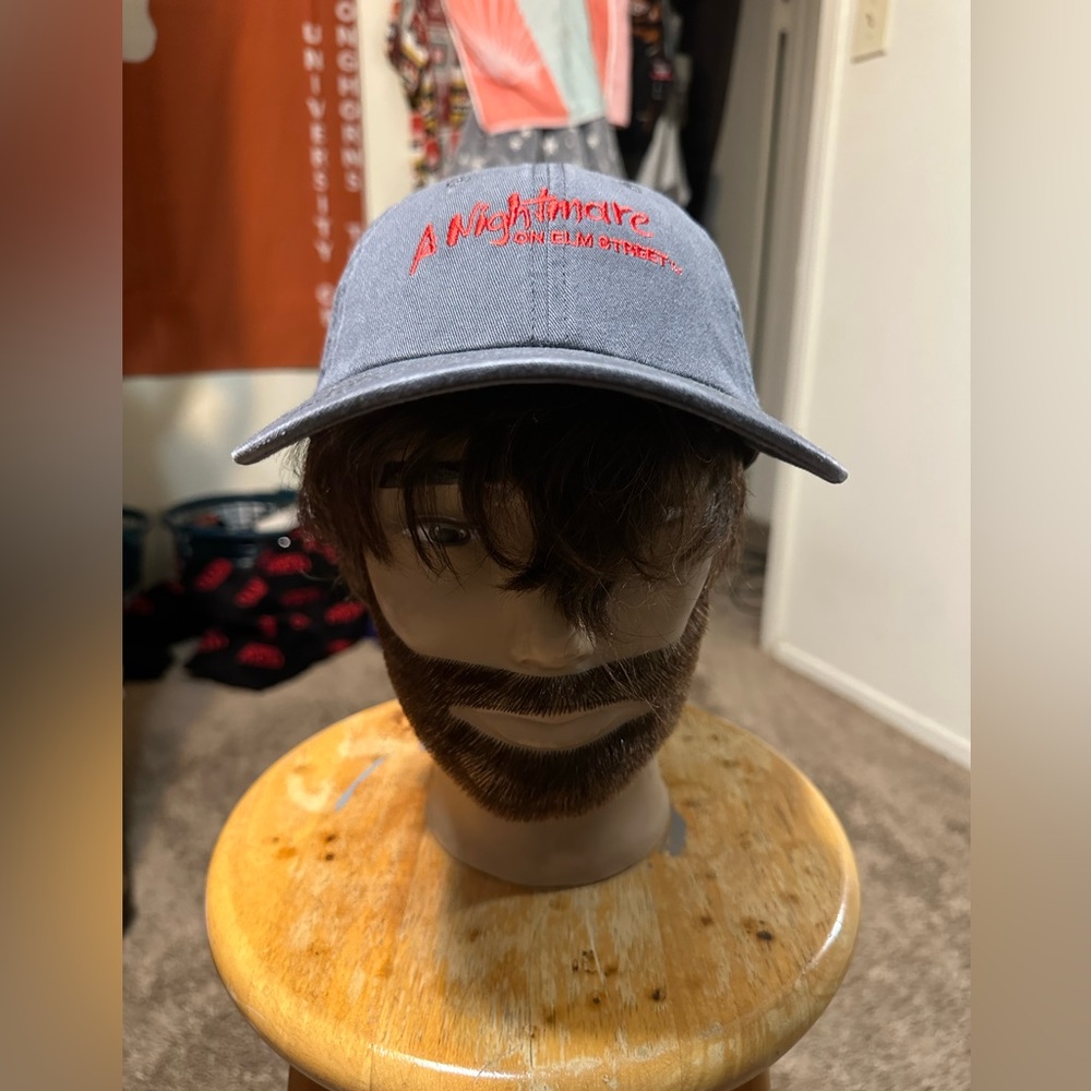 Vintage Dumbgood “nightmare on elm street” hat 00s